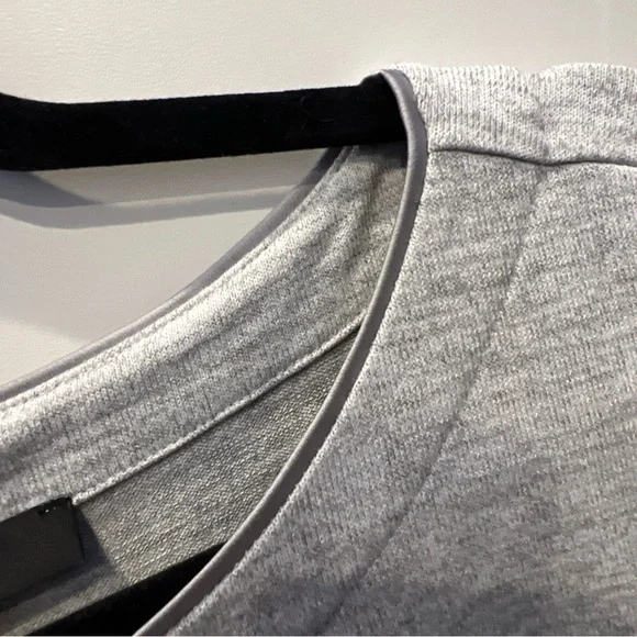 White House Black Market Gray Tunic Top - Picture 5 of 11